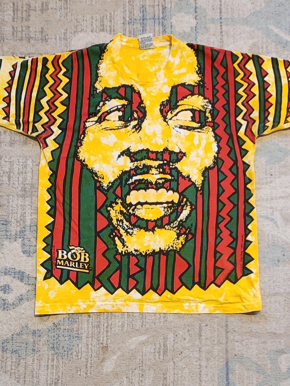 Liquid Blue 1994 Bob Marley Vintage TShirt. Size XL. Yellow. EUC